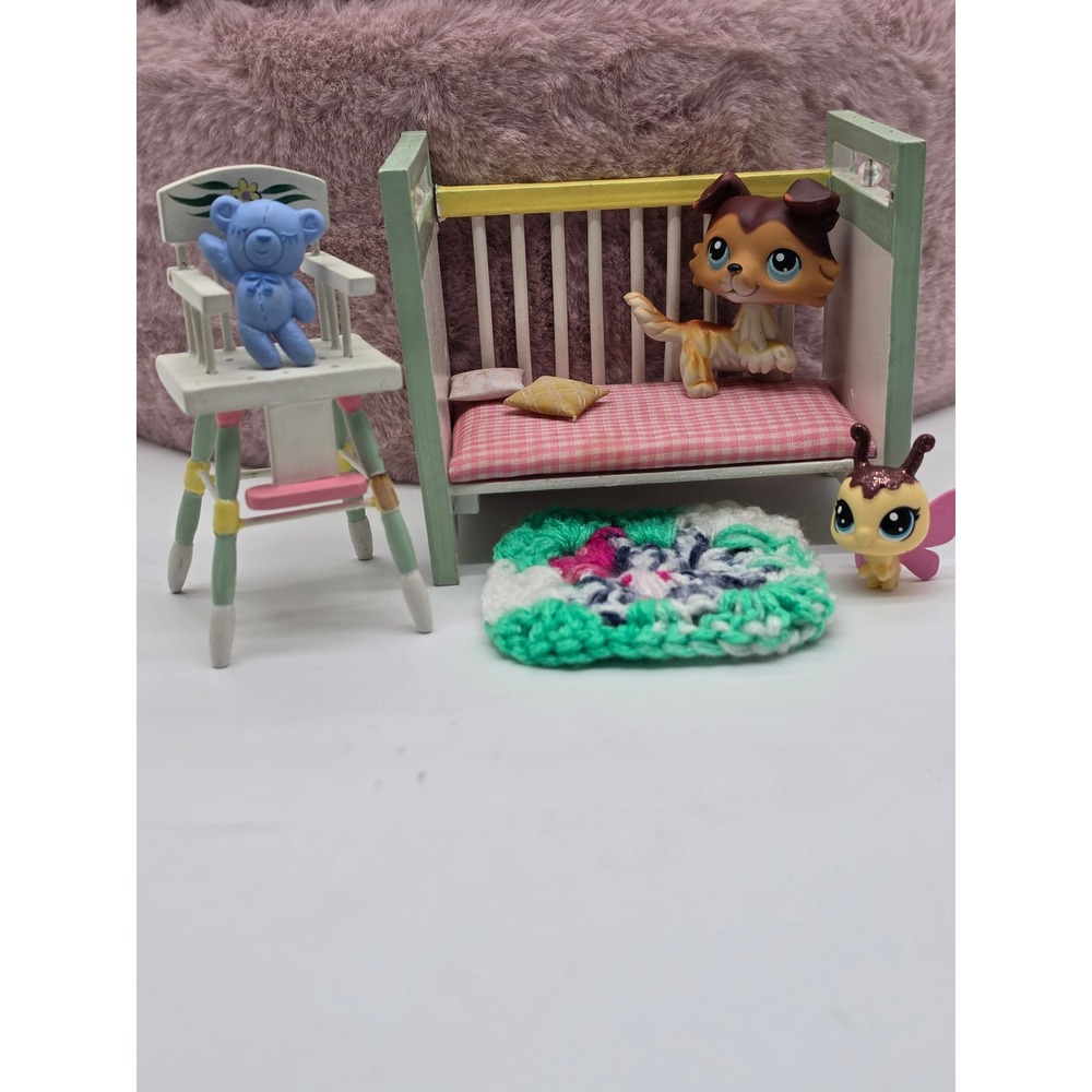 LPS Littlest Pet Shop #58 Puppy Dog with Vintage Dollhouse Wooden Furniture
